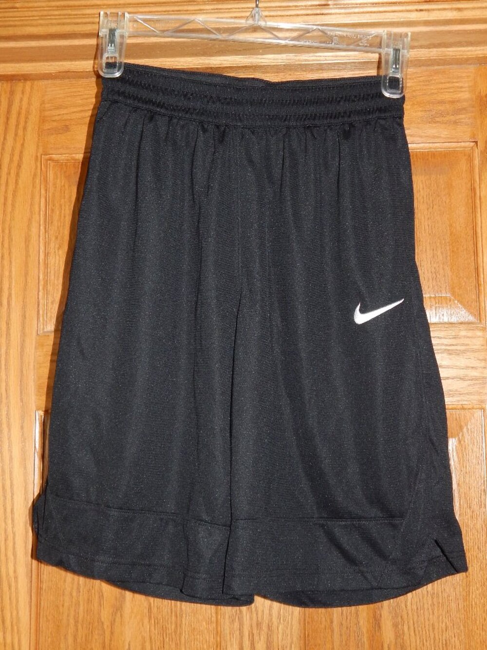 Men's Size Medium M NIKE Dri-Fit Black Athletic Shorts Elastic Drawstring Waist